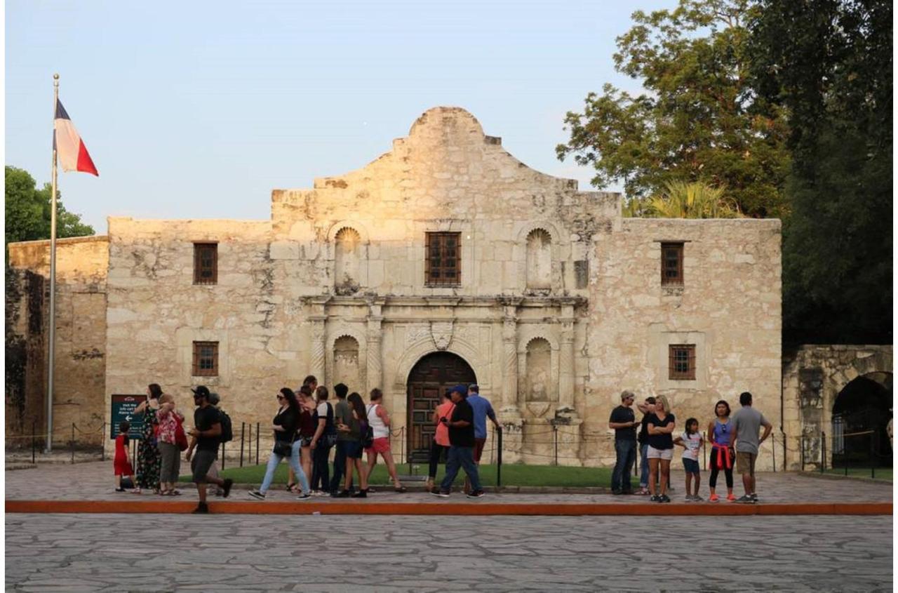 Charming Studio Wdeck Garden San Antonio Exterior photo